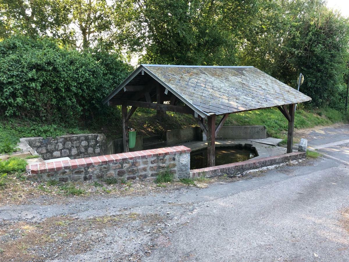 Aux Lettres Du Lavoir La Riviere-Saint-Sauveur ภายนอก รูปภาพ