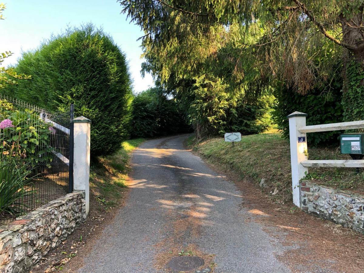 Aux Lettres Du Lavoir La Riviere-Saint-Sauveur ภายนอก รูปภาพ